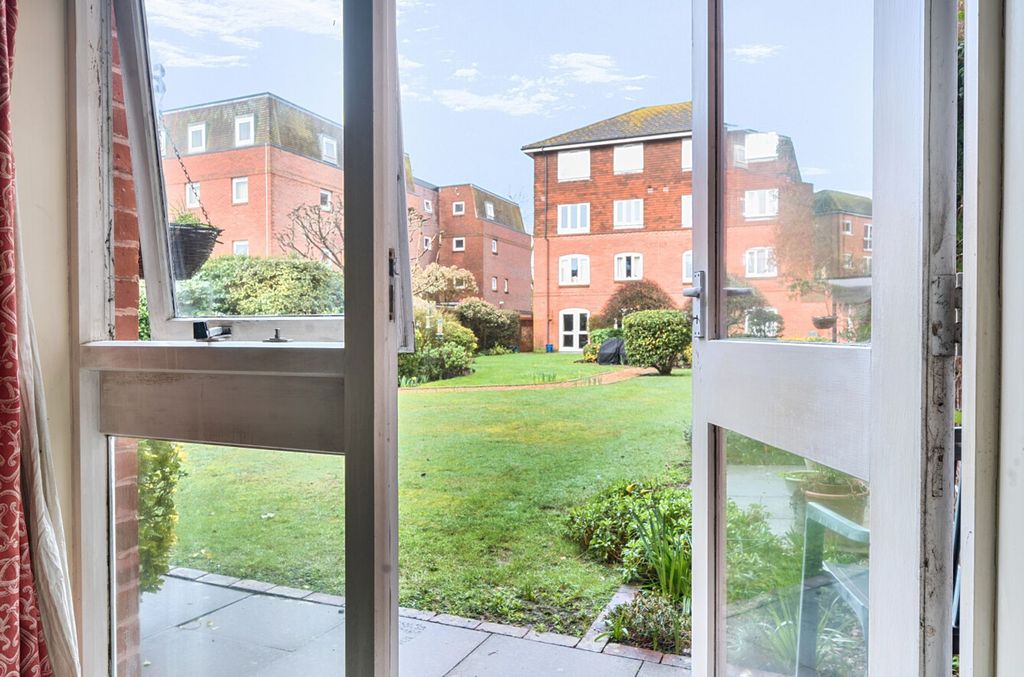 Property photo 2 of 19