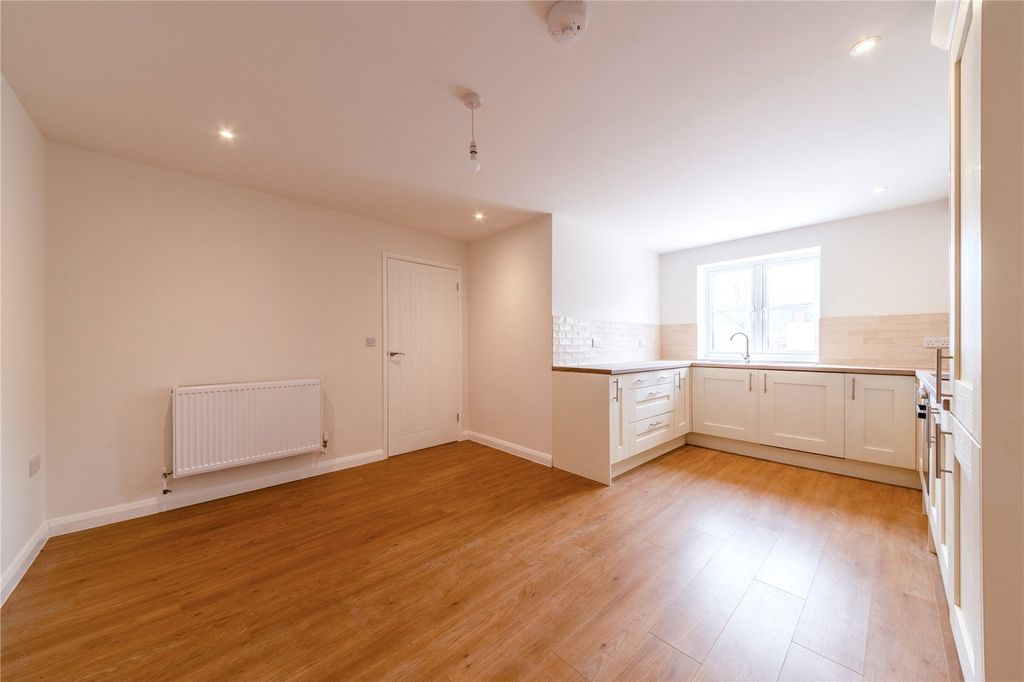 Property photo 3 of 25 Picture No. 45