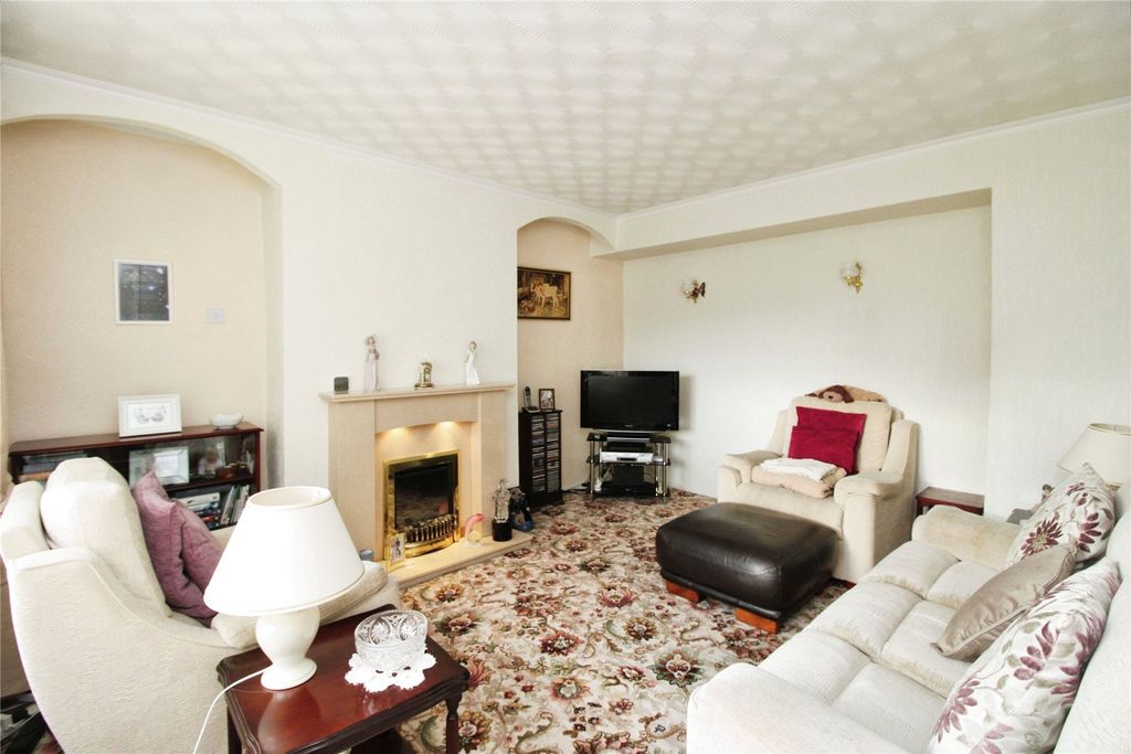 Property photo 2 of 12 Picture No. 04