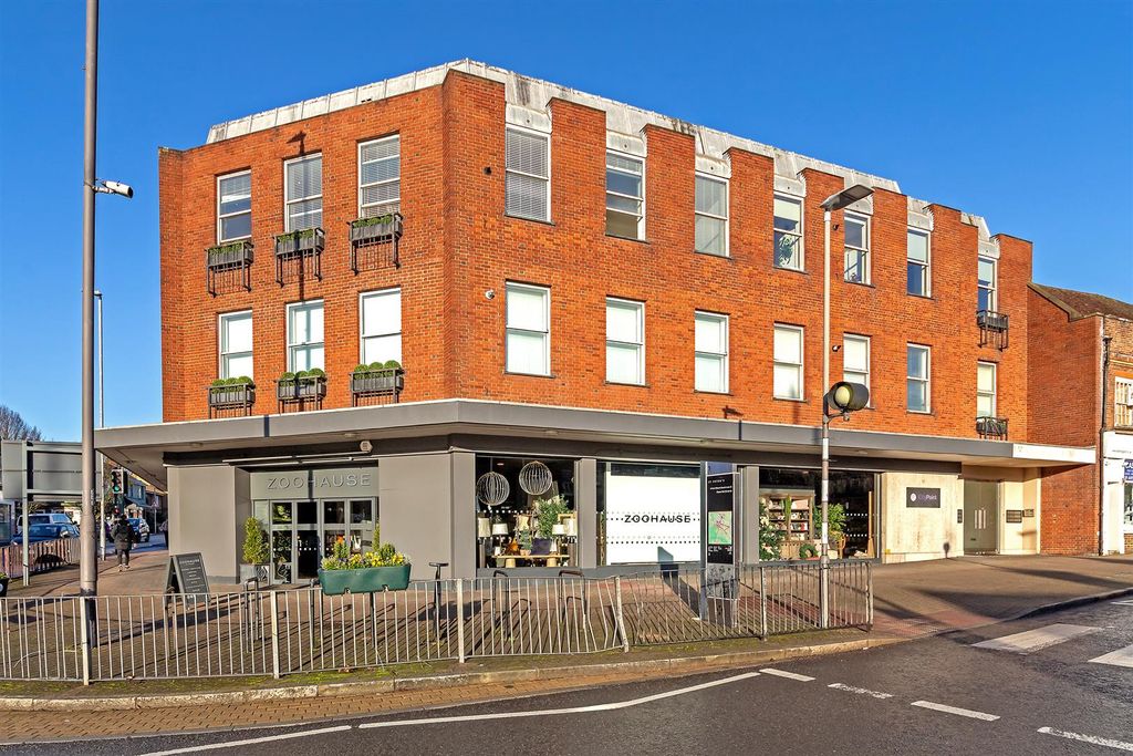 Property photo 1 of 17 Citypoint-1.Jpg