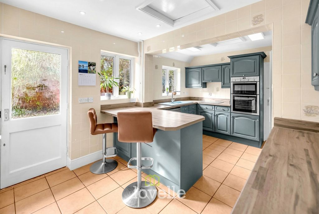 Additional image 16 of 7 bed detached house for saleAbbey Road, Grimsby DN32