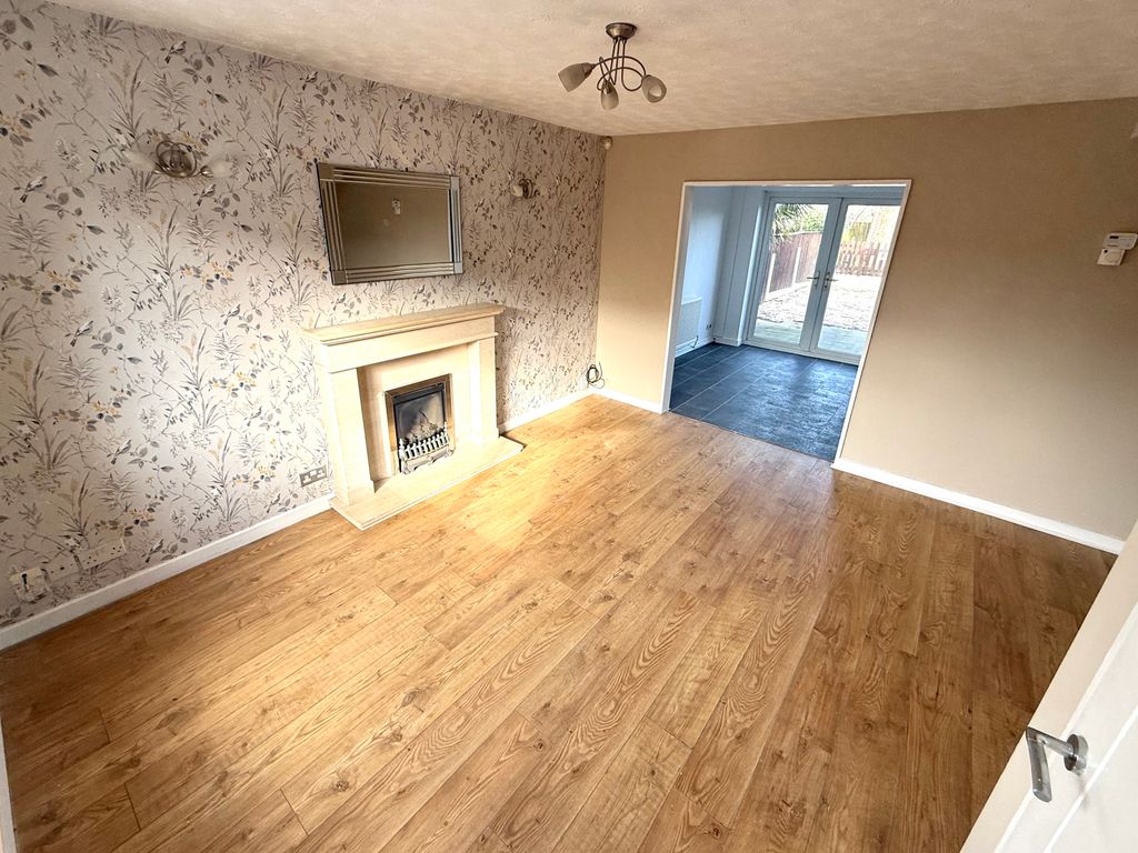 Property photo 3 of 24 Img_2532