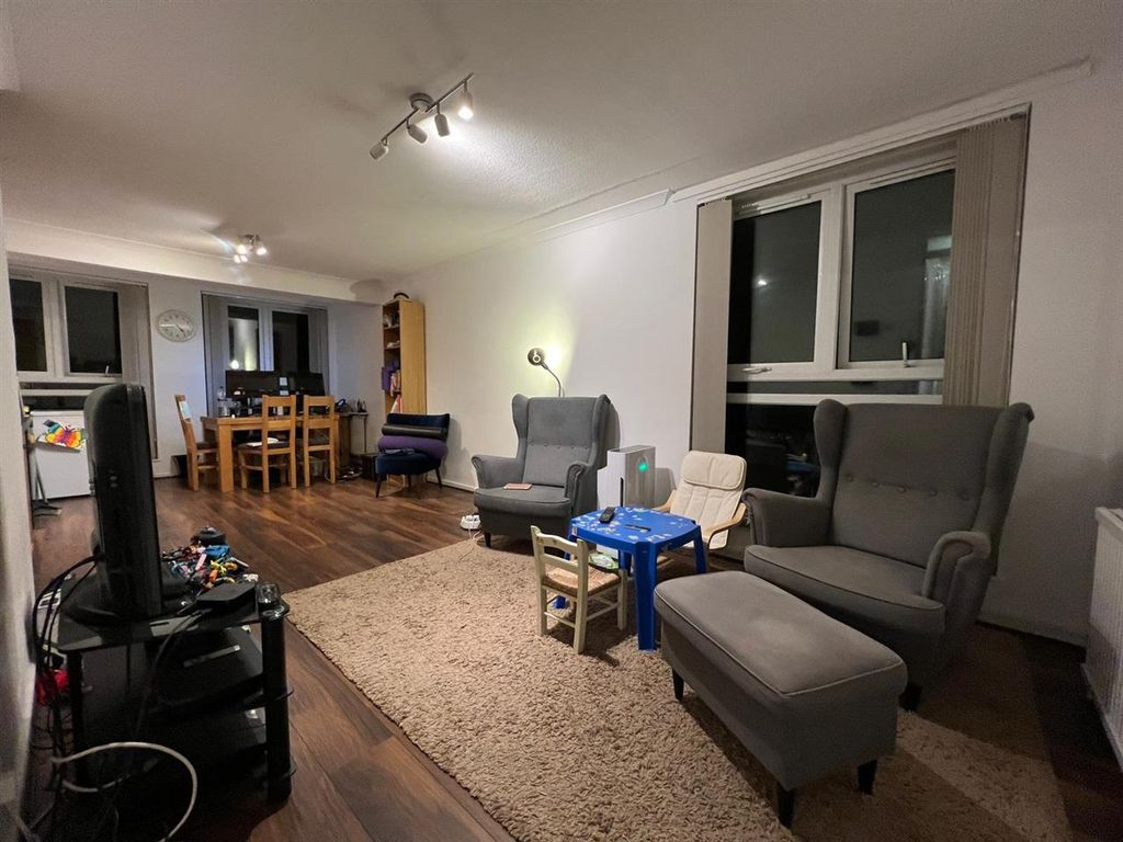 Property photo 1 of 9 Main Picture