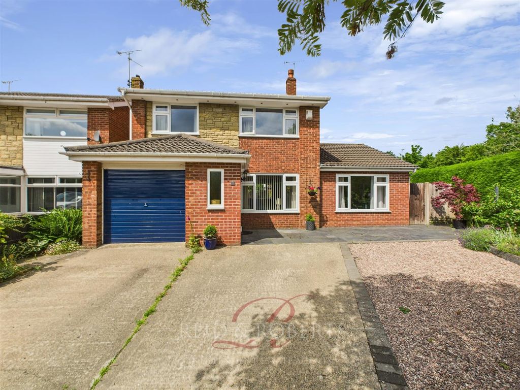 Property photo 1 of 27 Cam03999G0-Pr0159-Still037.Jpg