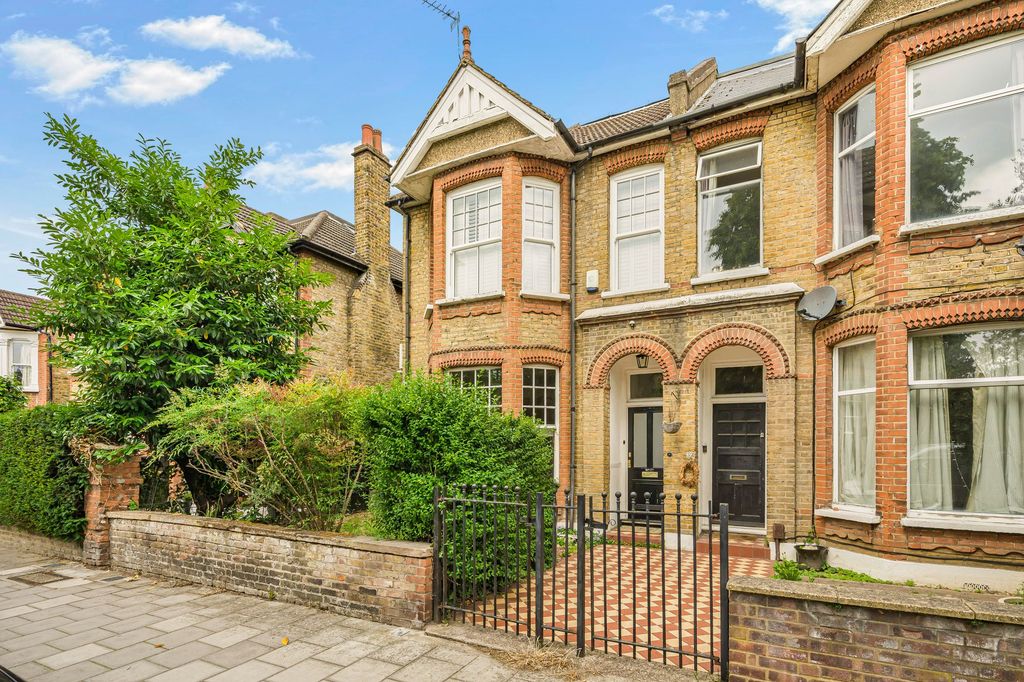 Property photo 1 of 15