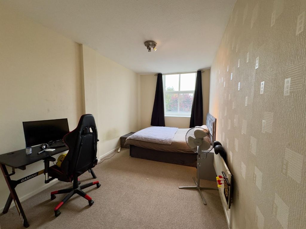 Property photo 2 of 7 Image00005.Jpeg