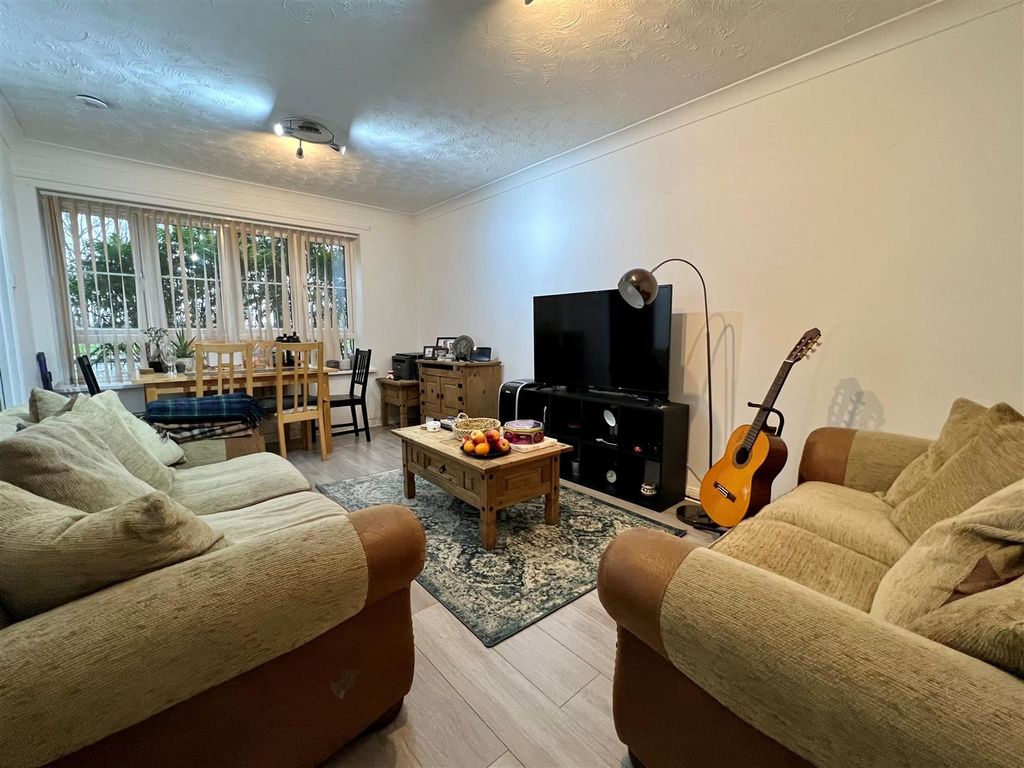 Property photo 2 of 6 1.Jpg