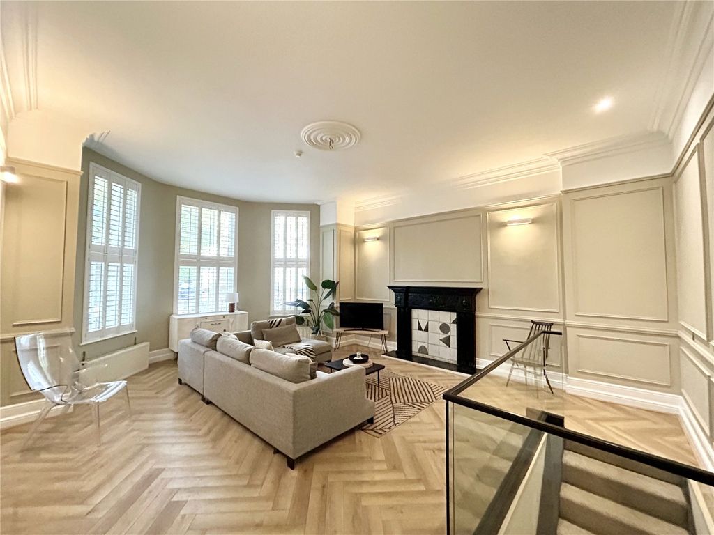 Property photo 1 of 25 Picture No. 06