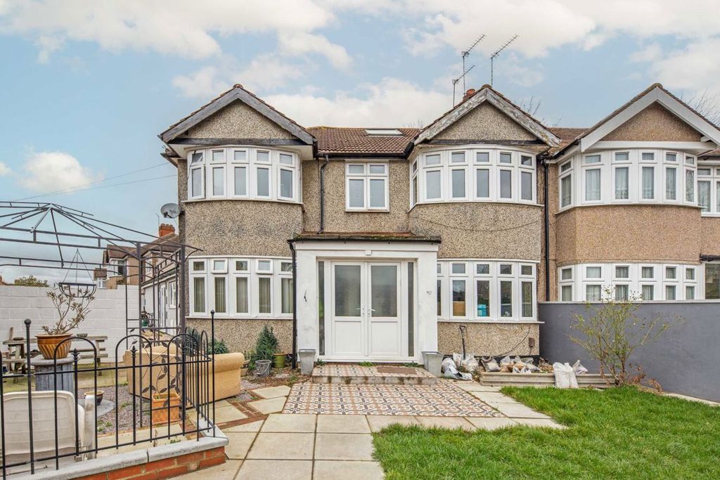 Property photo 1 of 15