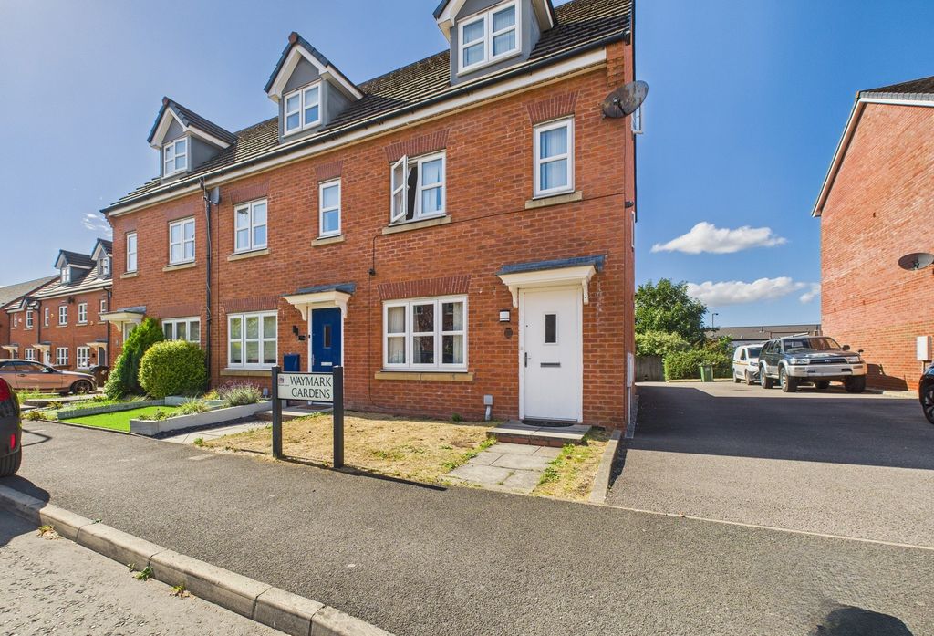 Property photo 1 of 11