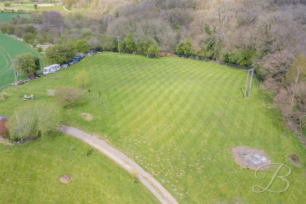 Property photo 2 of 26 A6Ihawaecu6Ngipqf7U0Qq.Jpg