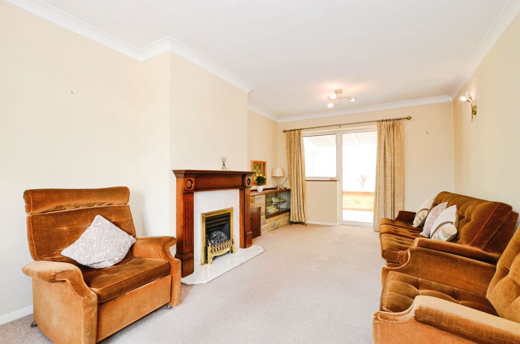 Property photo 2 of 16