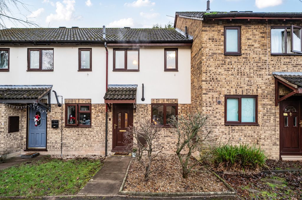 Property photo 1 of 17 1392850-25-69412899Bf407