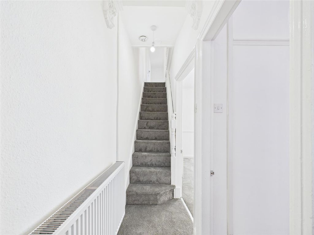 Property photo 2 of 15 Cam03604G0-Pr0033-Still002.Jpg