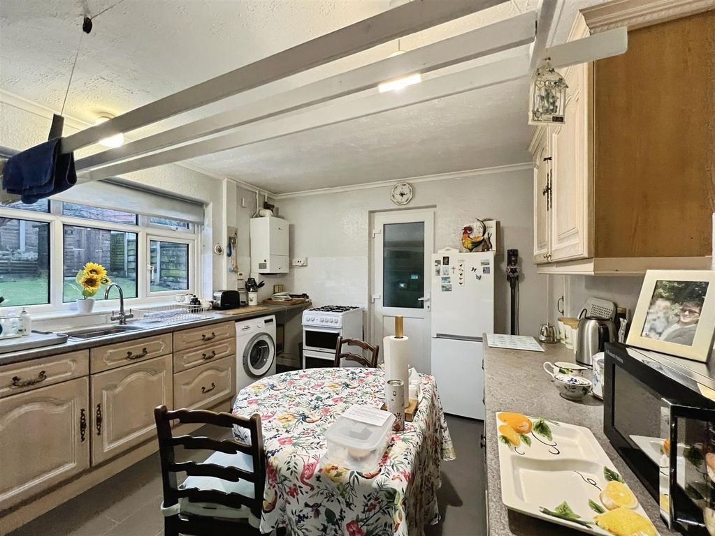 Property photo 3 of 16 A90A1A6F-Img_7755.Jpg