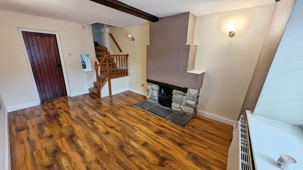 Property photo 2 of 13 Pbox-Img.Jpg