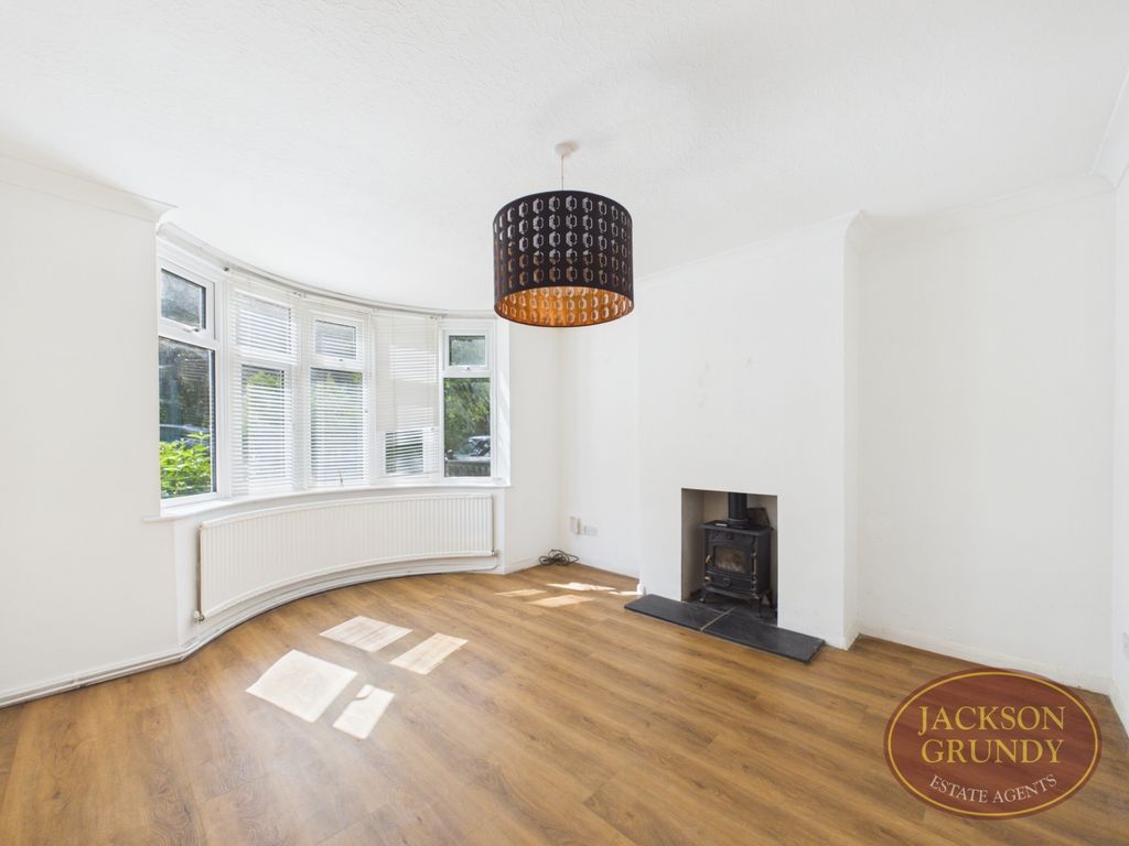 Property photo 3 of 16 Sywell Road