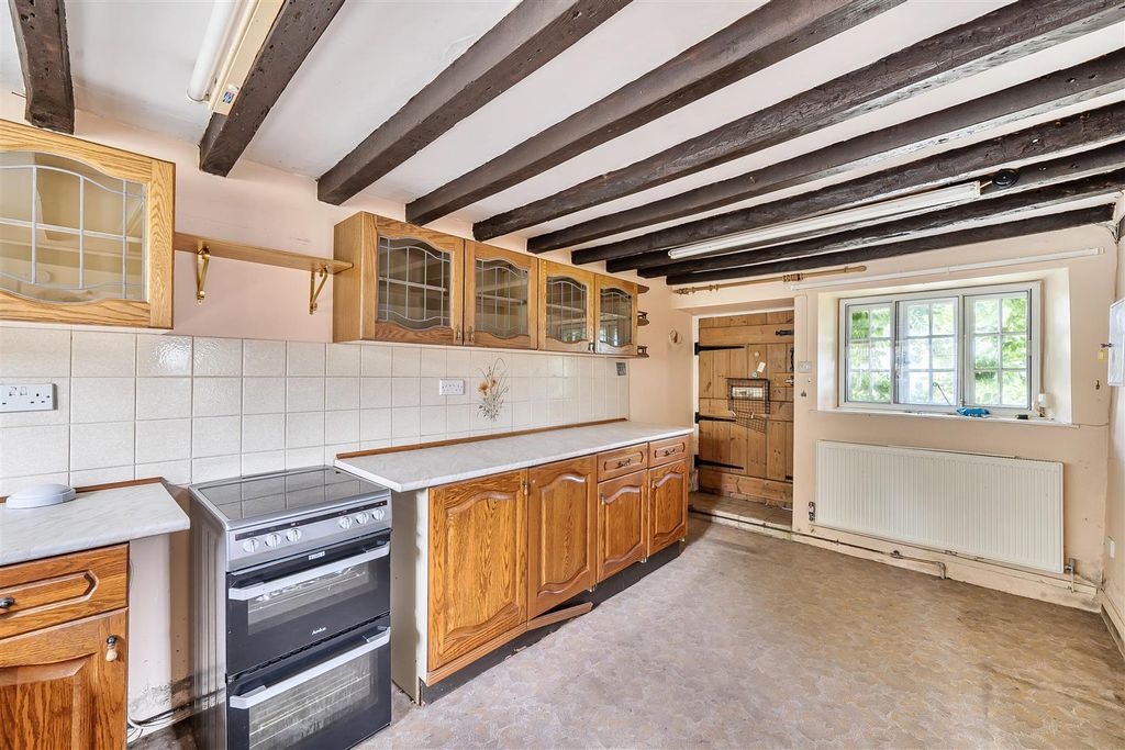Property photo 3 of 22 1527178-10-6Abd3614Bfef4.Jpg