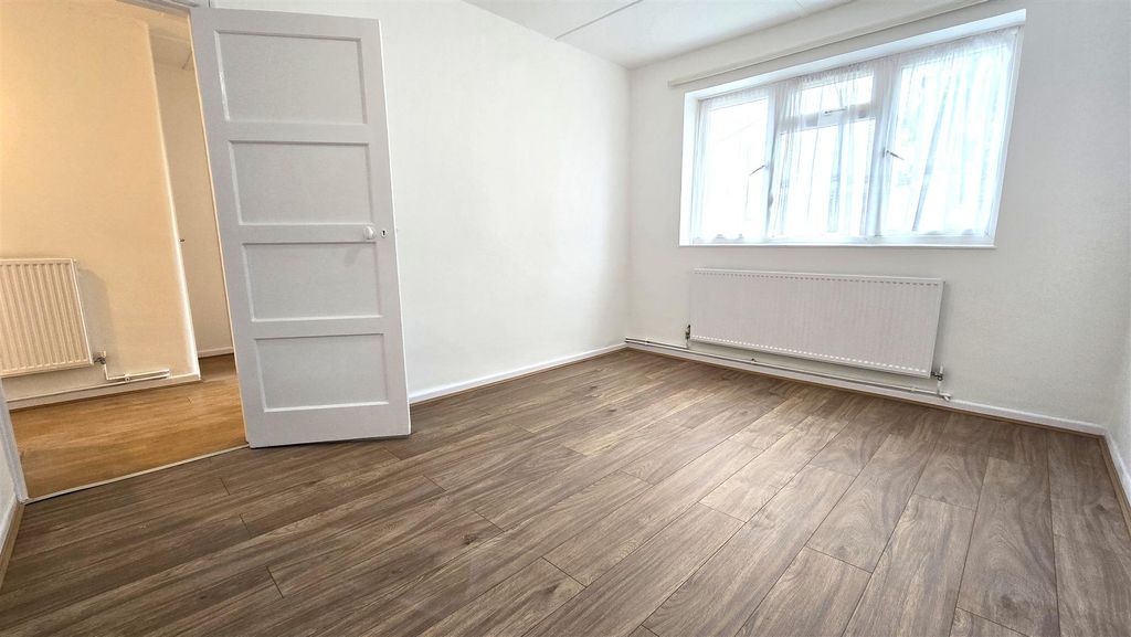 Property photo 2 of 10 7.Jpg