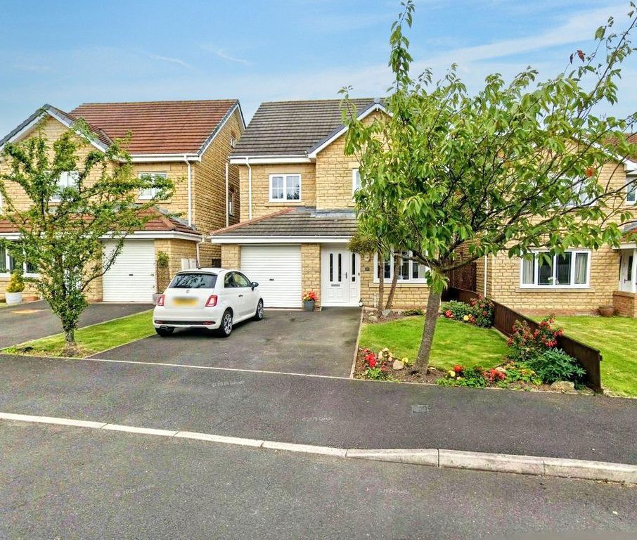 Property photo 1 of 23