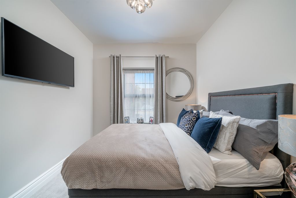 Property photo 3 of 9