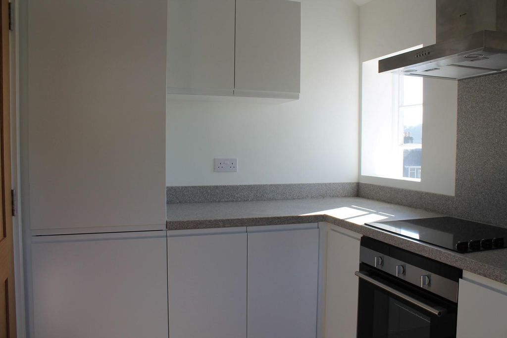 Property photo 3 of 18 Img_2173.Jpg