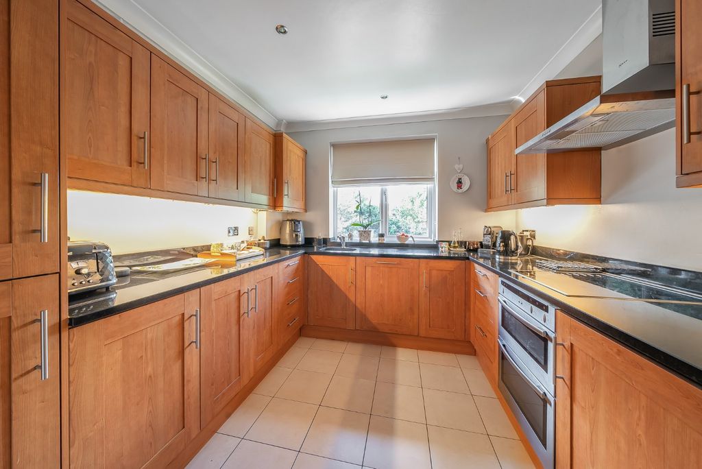 Property photo 3 of 14 Picture No. 07