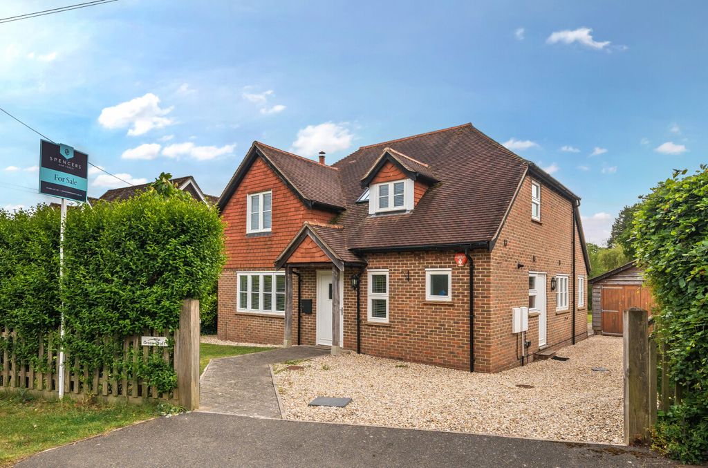 Property photo 1 of 18