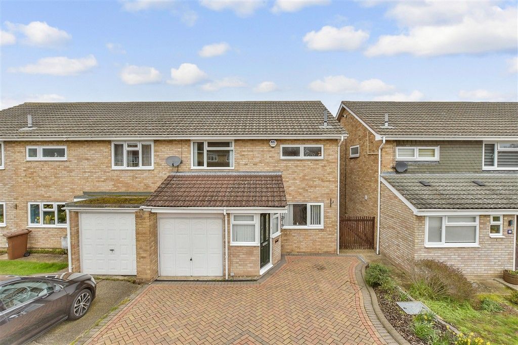 Property photo 1 of 9 External (Web)