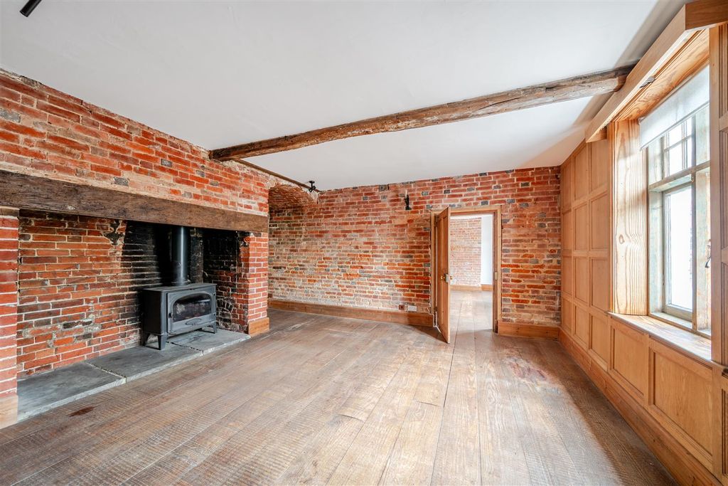 Additional image 5 of 6 bed detached house to rentThe Square, Cranborne, Wimborne BH21