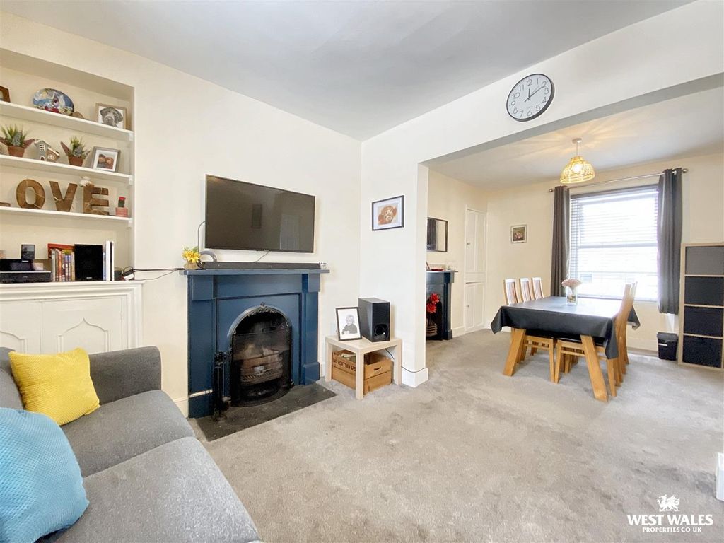 Property photo 2 of 21 Img_7931.Jpg