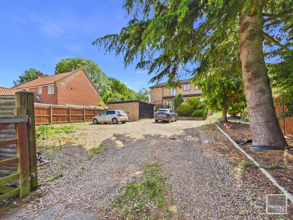 Property photo 1 of 25
