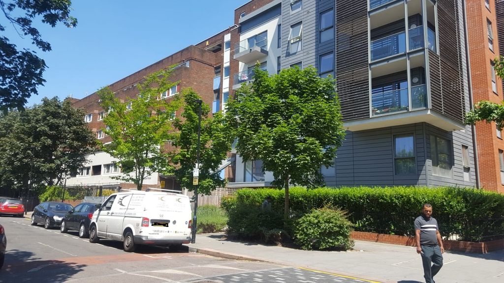 Property photo 1 of 5