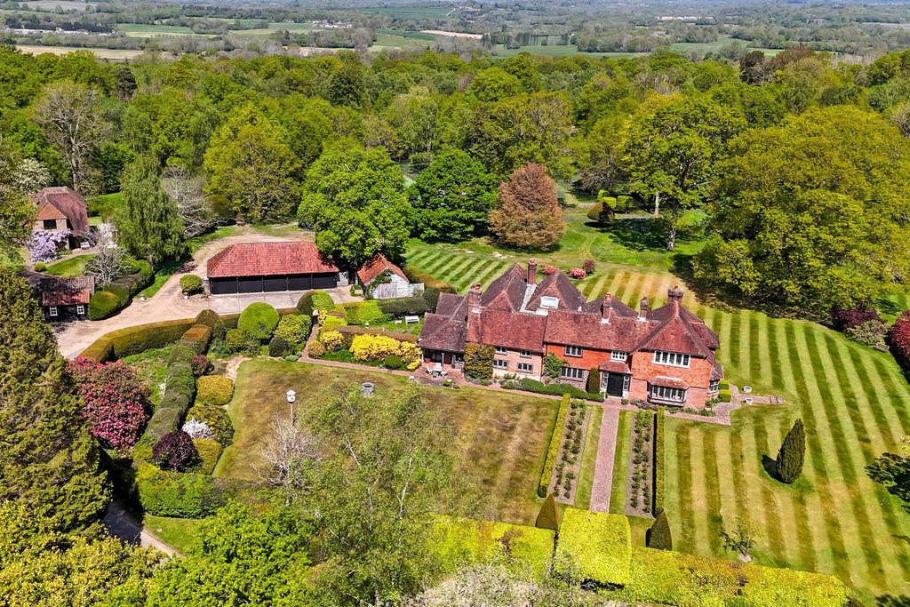 Property photo 1 of 37