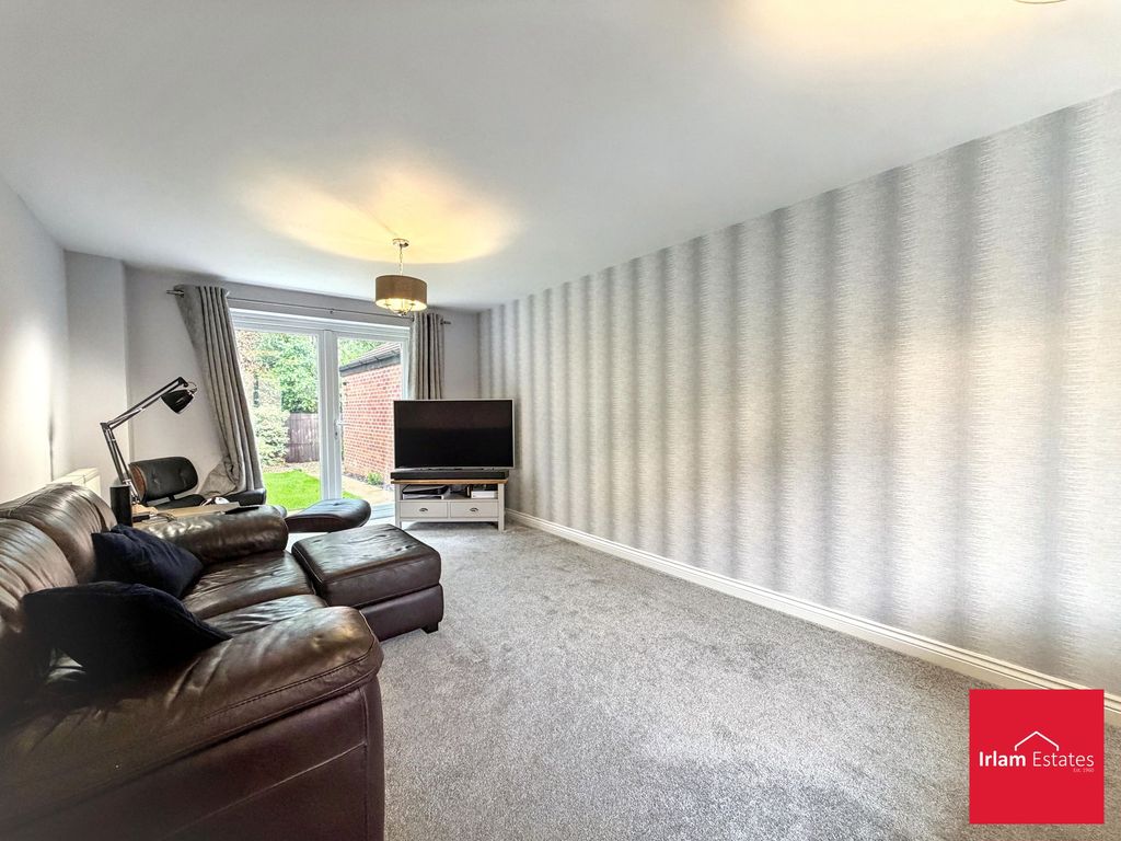 Property photo 2 of 27