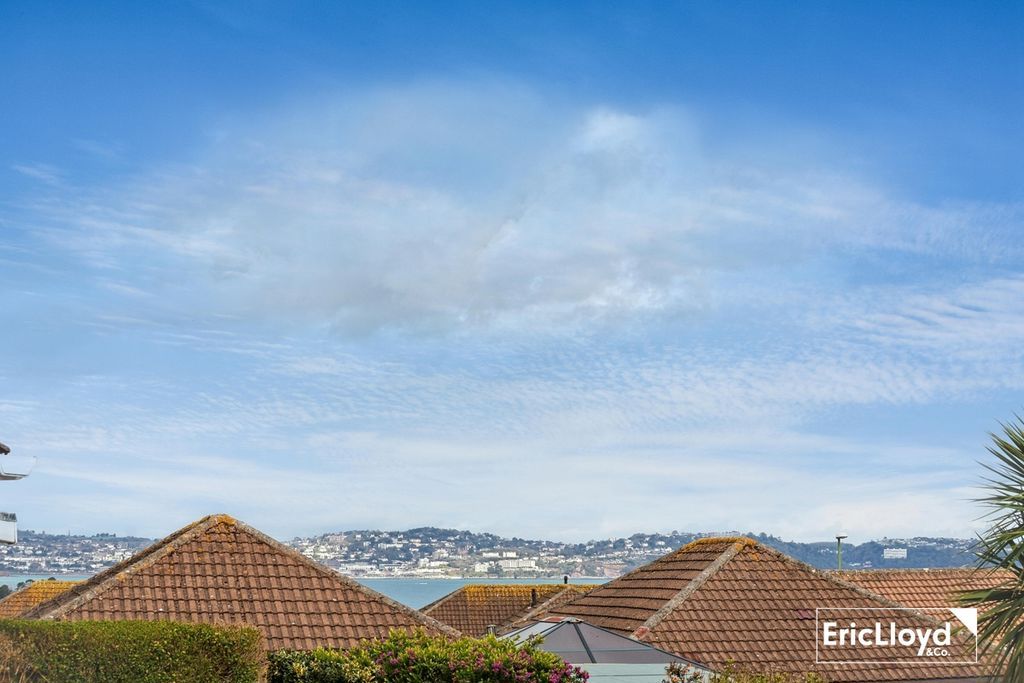 Property photo 2 of 20 Photo 2