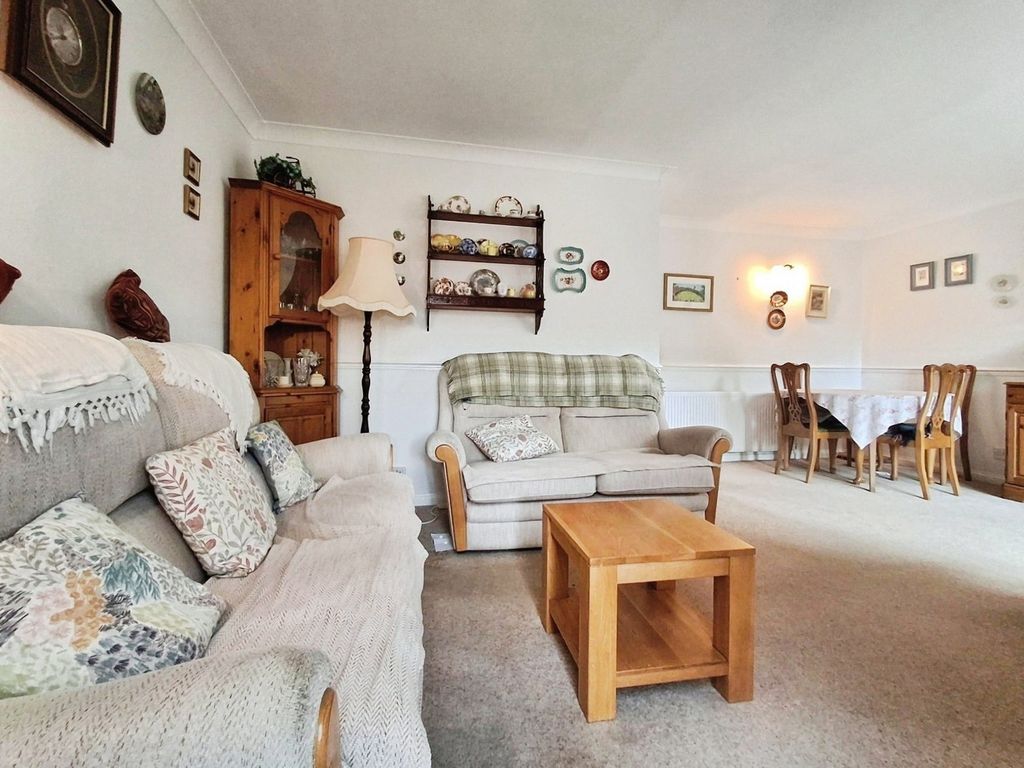 Property photo 2 of 18 Pbox-Img.Jpg