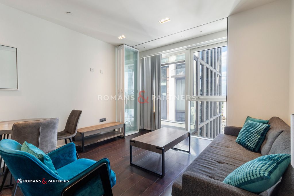 Property photo 3 of 12