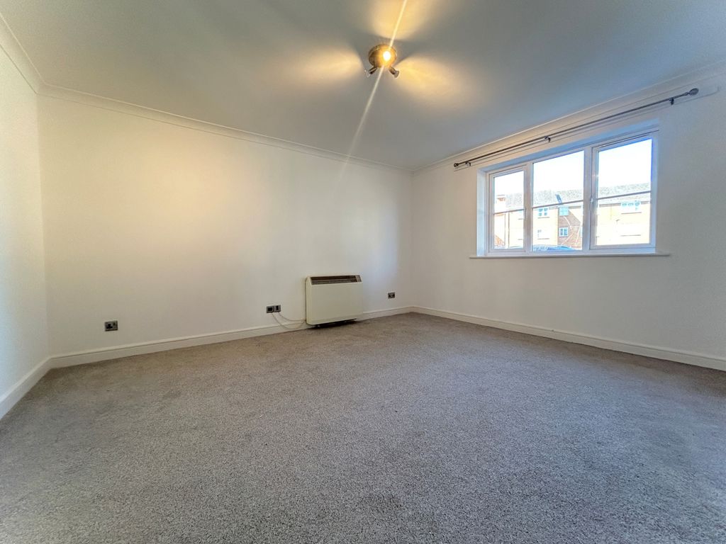 Property photo 2 of 10 2