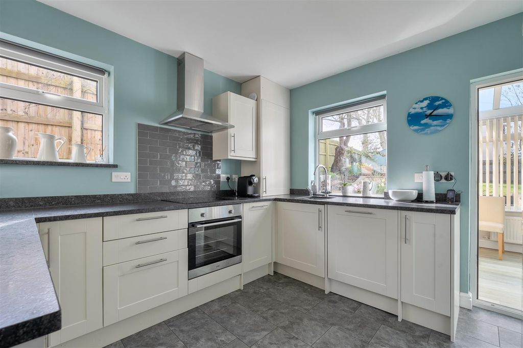 Property photo 2 of 20 1419559-8-69A19E492591E.Jpg