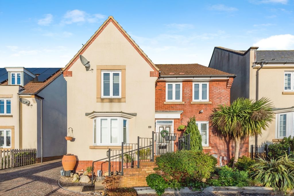 Property photo 1 of 20 Pbox-Img.Jpg