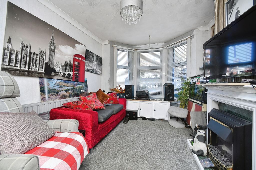 Property photo 3 of 15