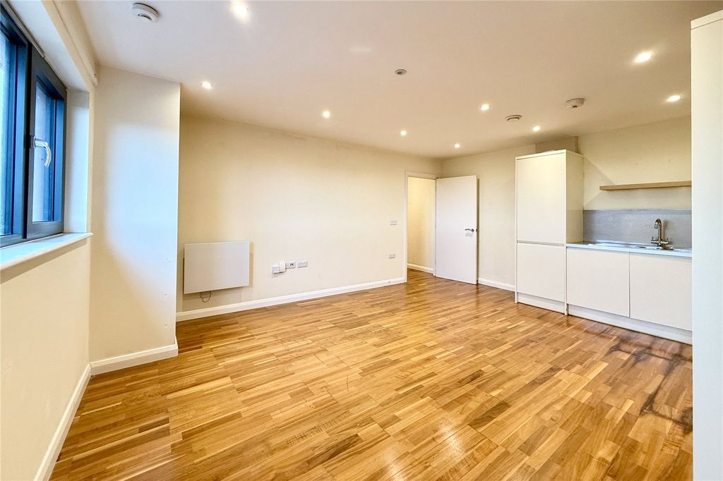 Property photo 3 of 16 Robinson Jackson