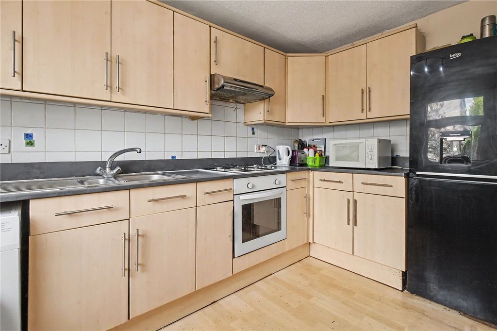 Property photo 2 of 12 Picture No. 03