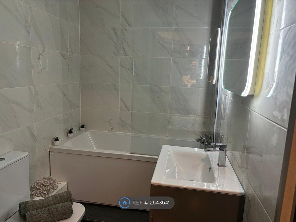 Property photo 3 of 3