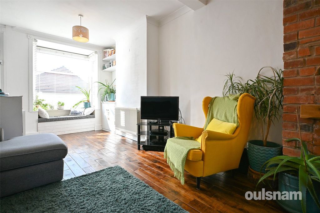 Property photo 3 of 24 Picture No. 17