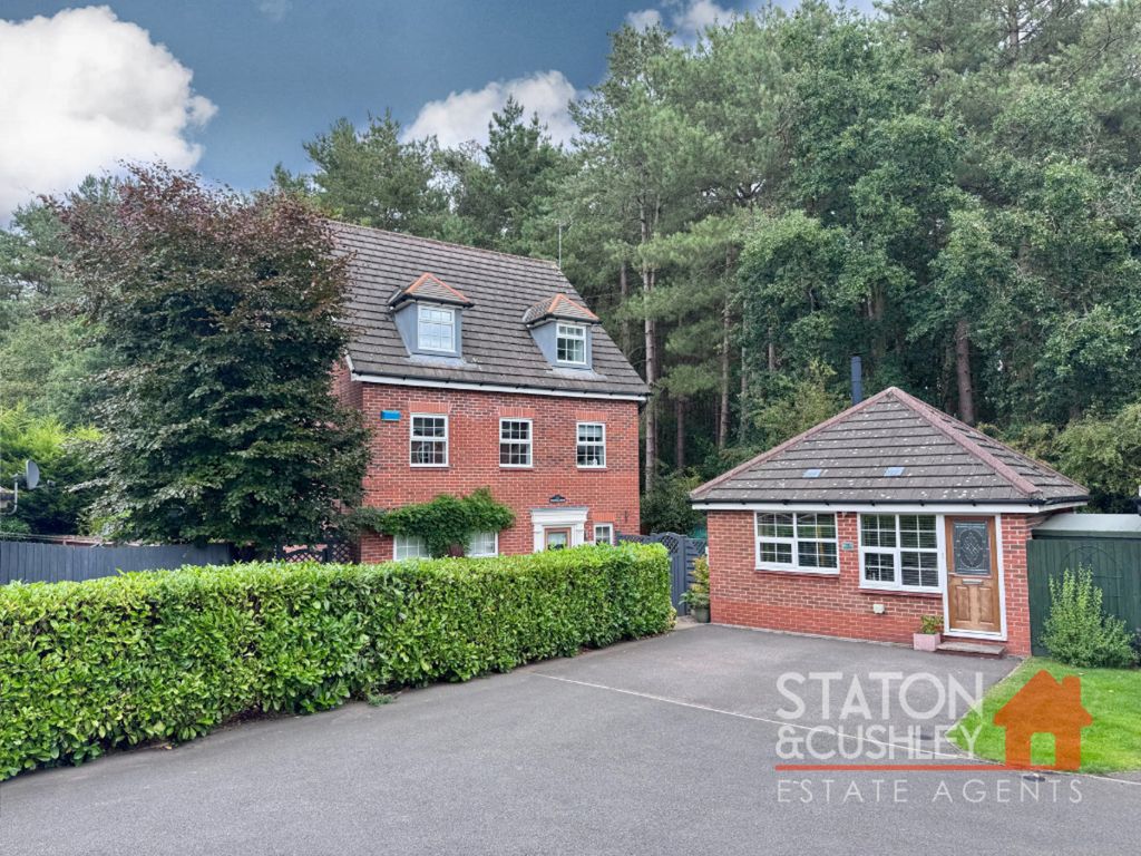 Property photo 1 of 32