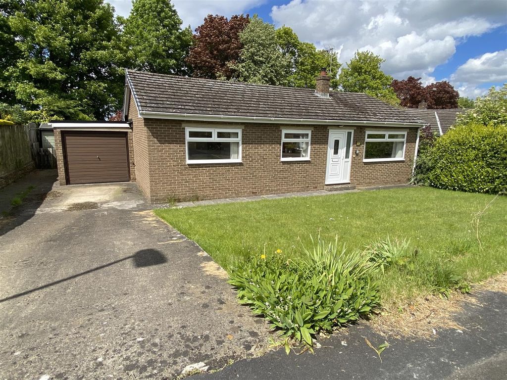 Property photo 1 of 10 Front Elevation
