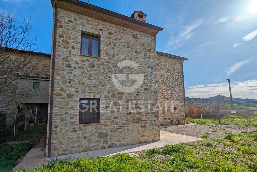 Property photo 3 of 10 Exteriors