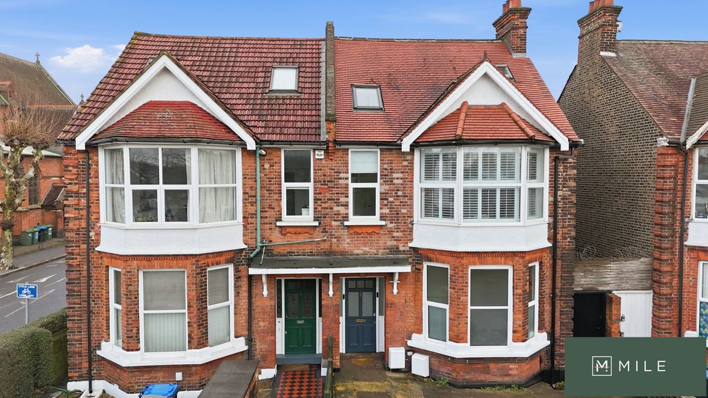 Property photo 3 of 9